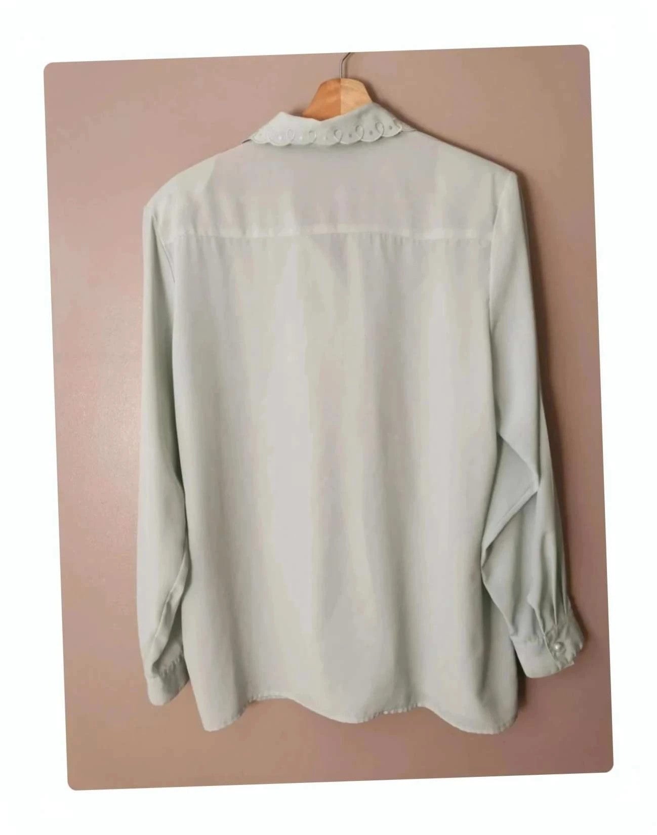 Chemise col brodé vert d'eau