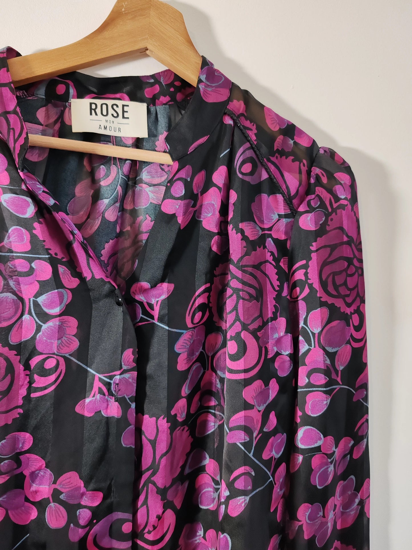 Blouse fleurie violet taille M