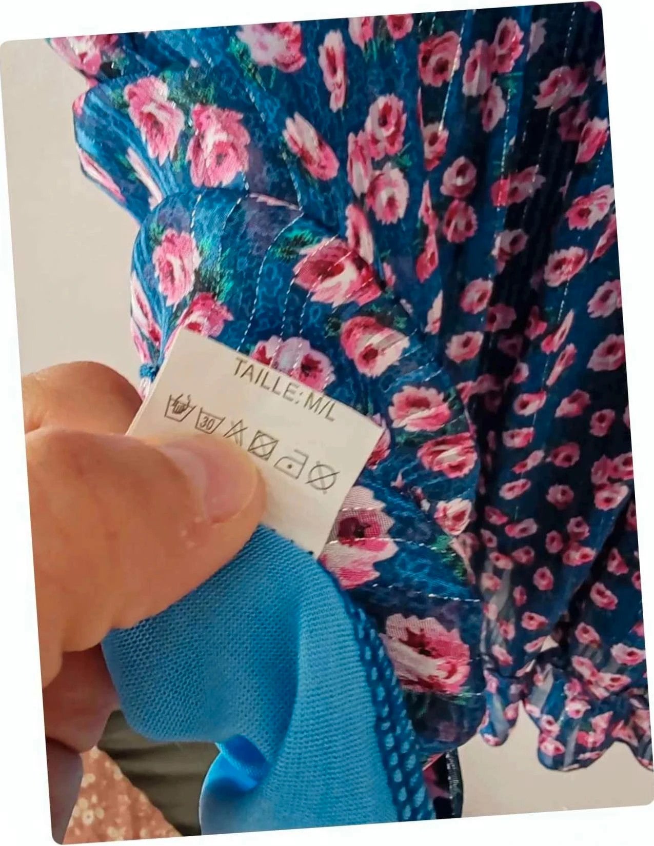 Robe dos nue fleurie