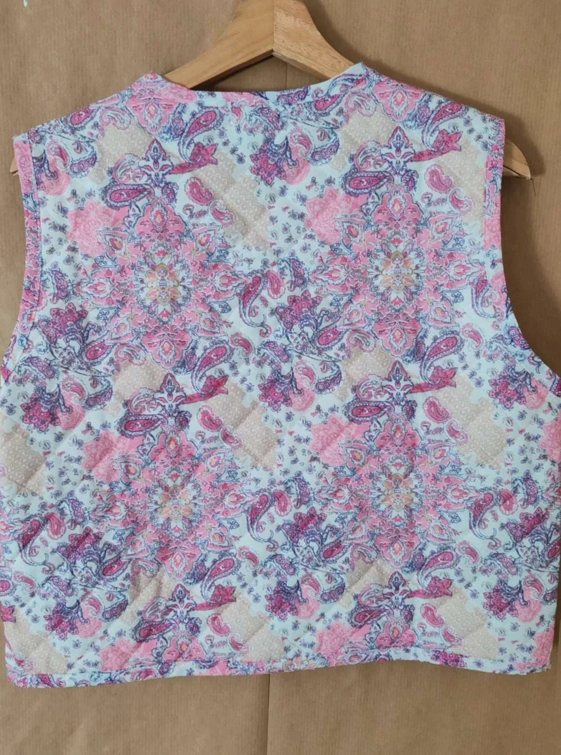Veste sans manches fleuris taille S/M
