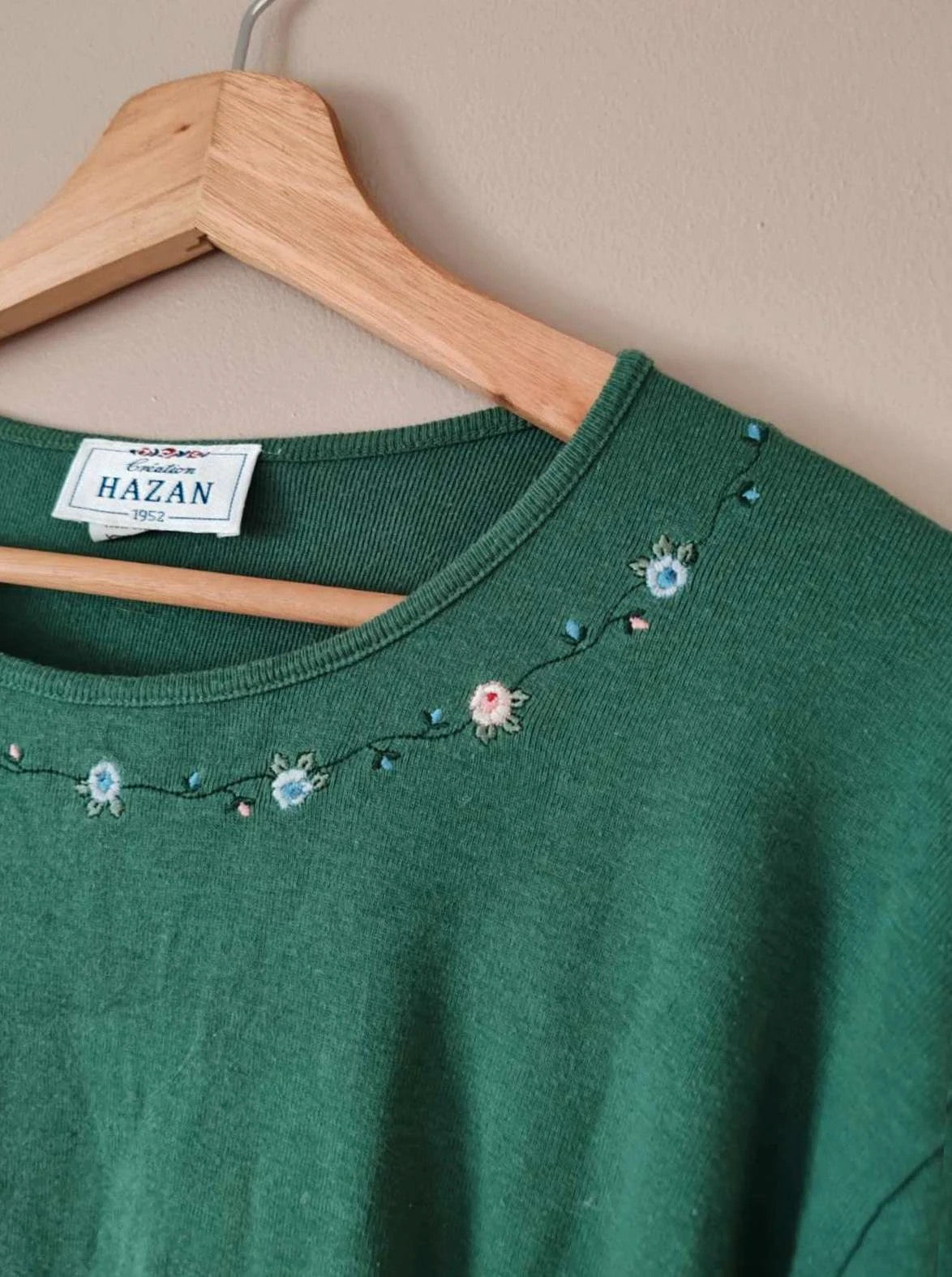 T-shirt broderie vert
