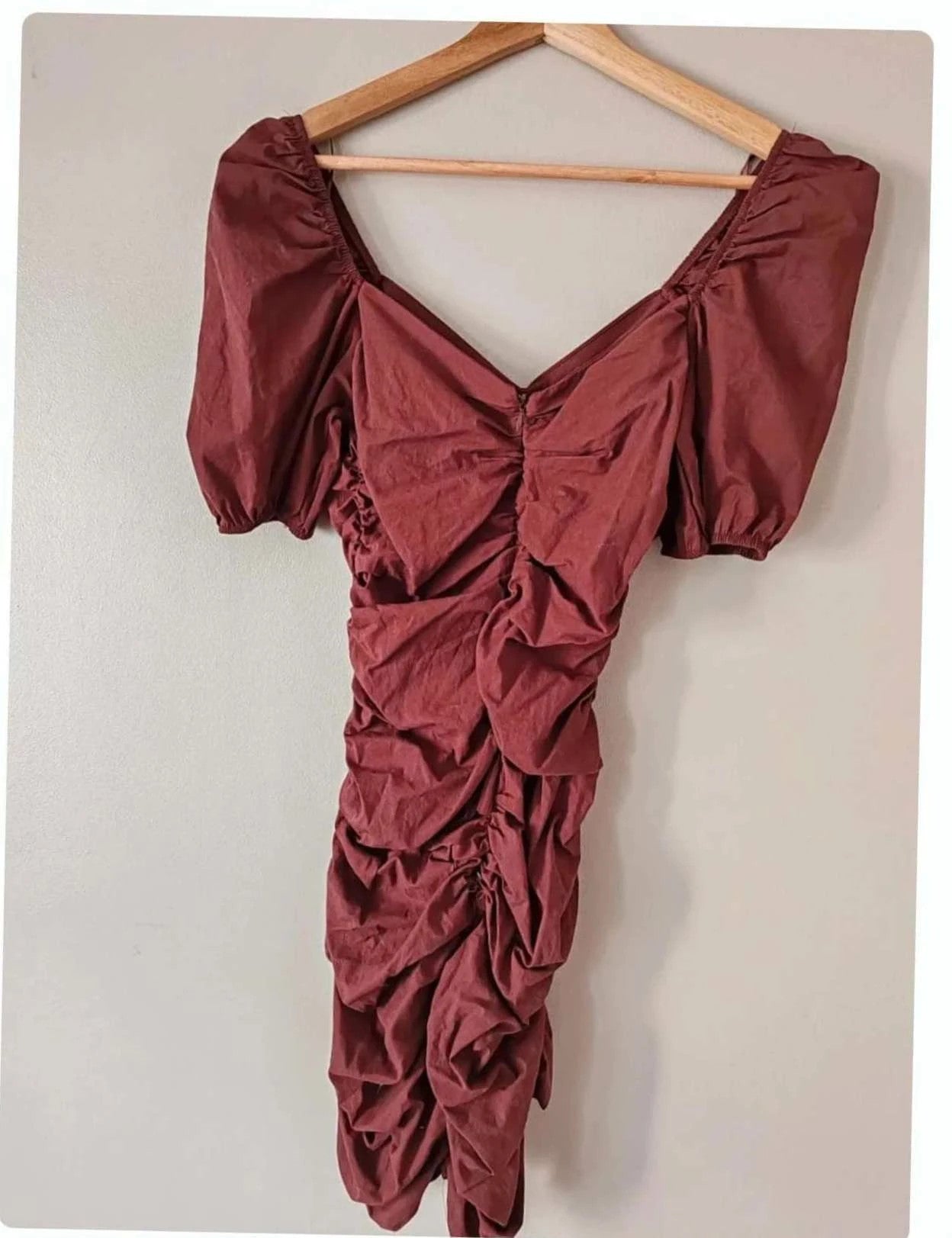 Robe moulante marron