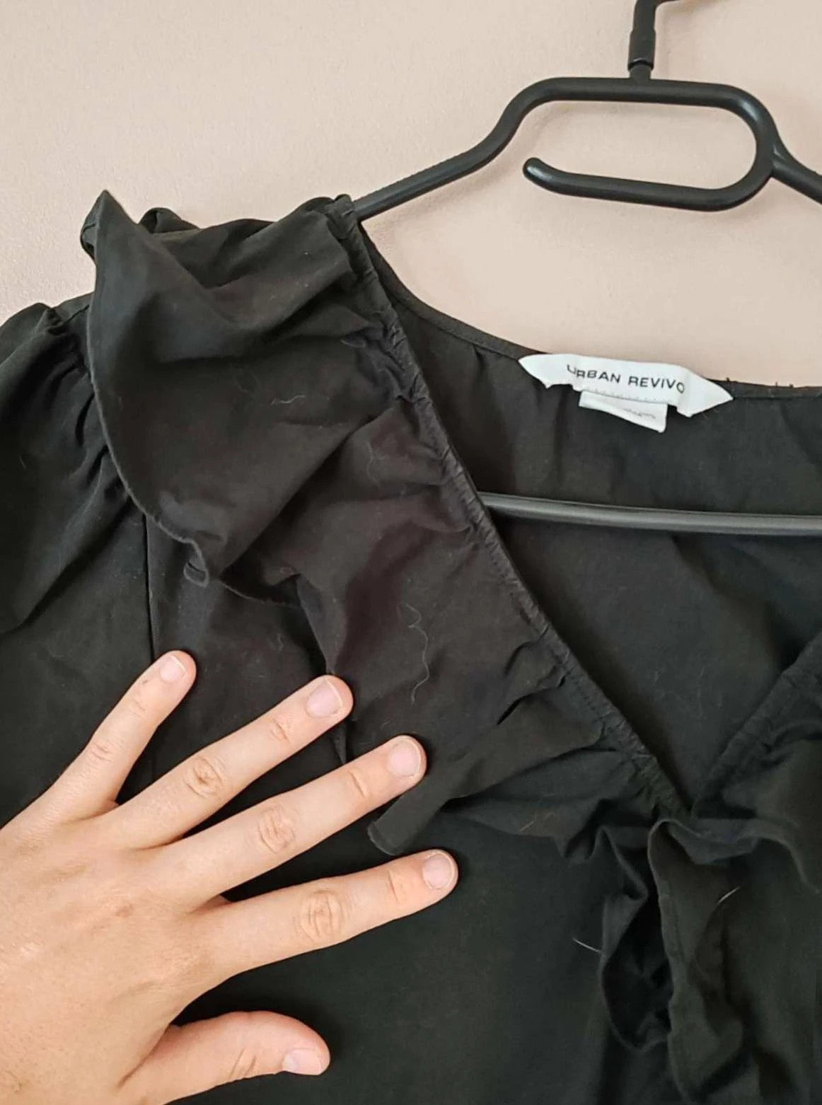 Robe volant noir