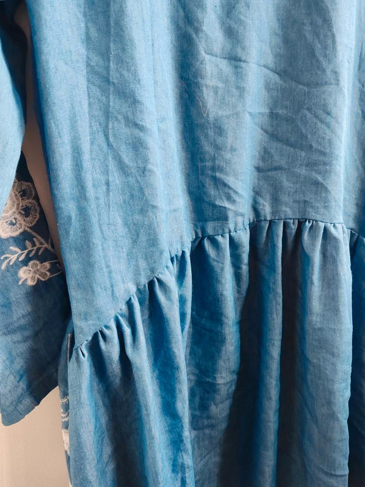 Robe jean broderies