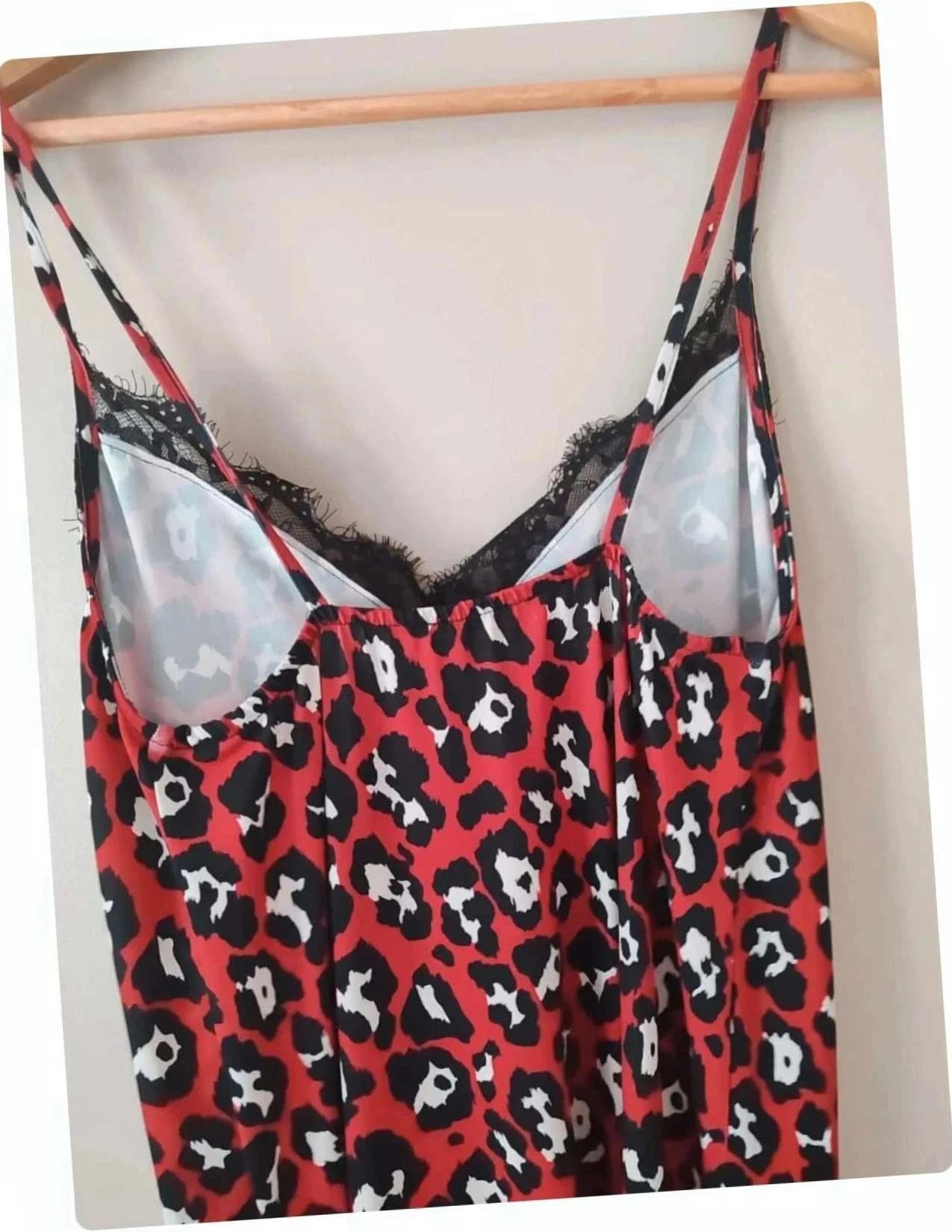 Robe midi léopard Zara