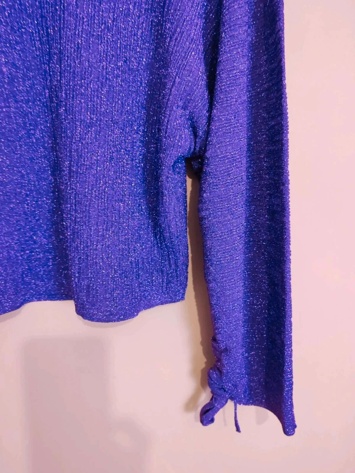 Pull violet paillettes