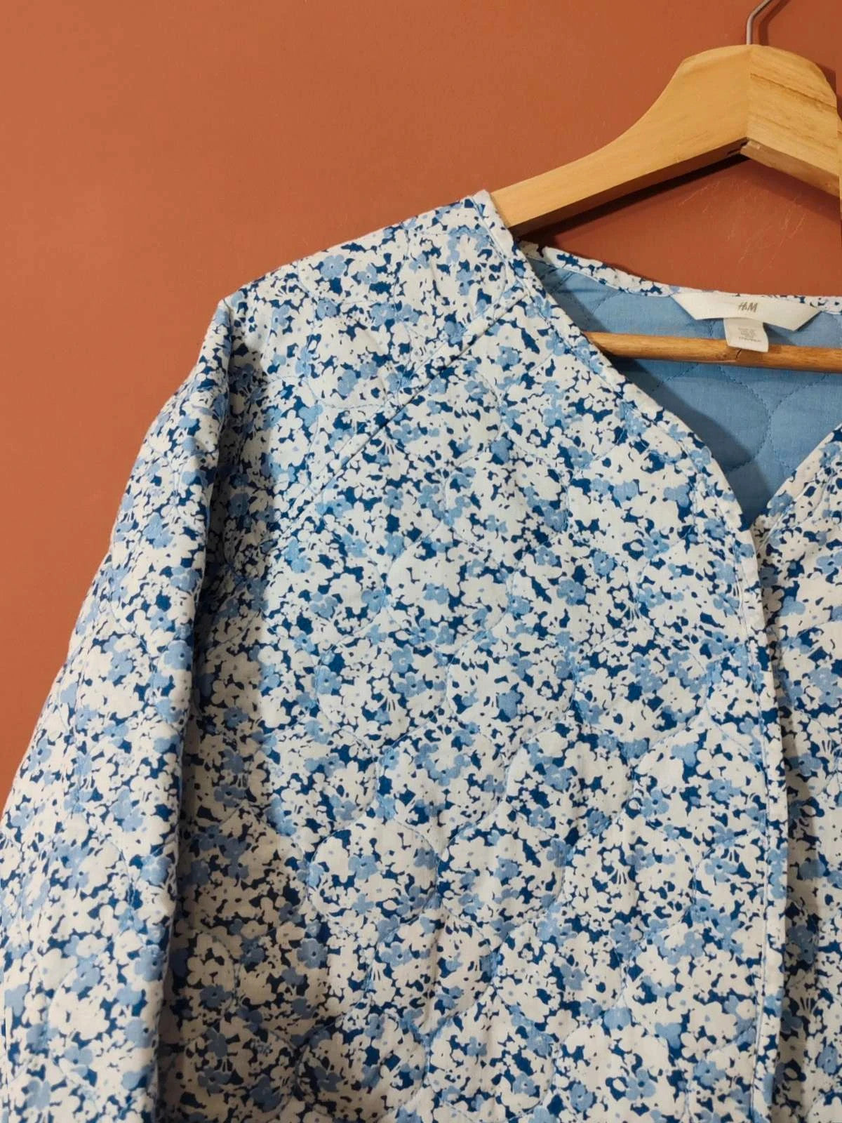 Veste matelassée fleurie taille M