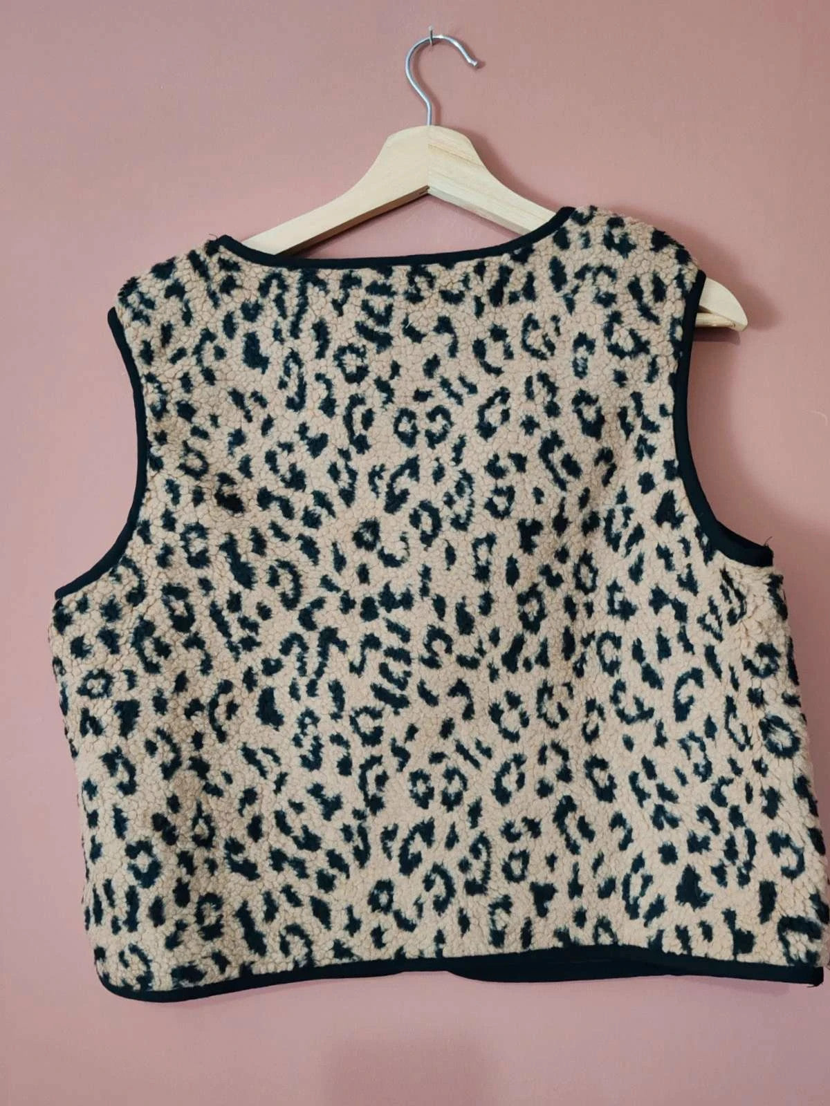 Gilet léopard taille L