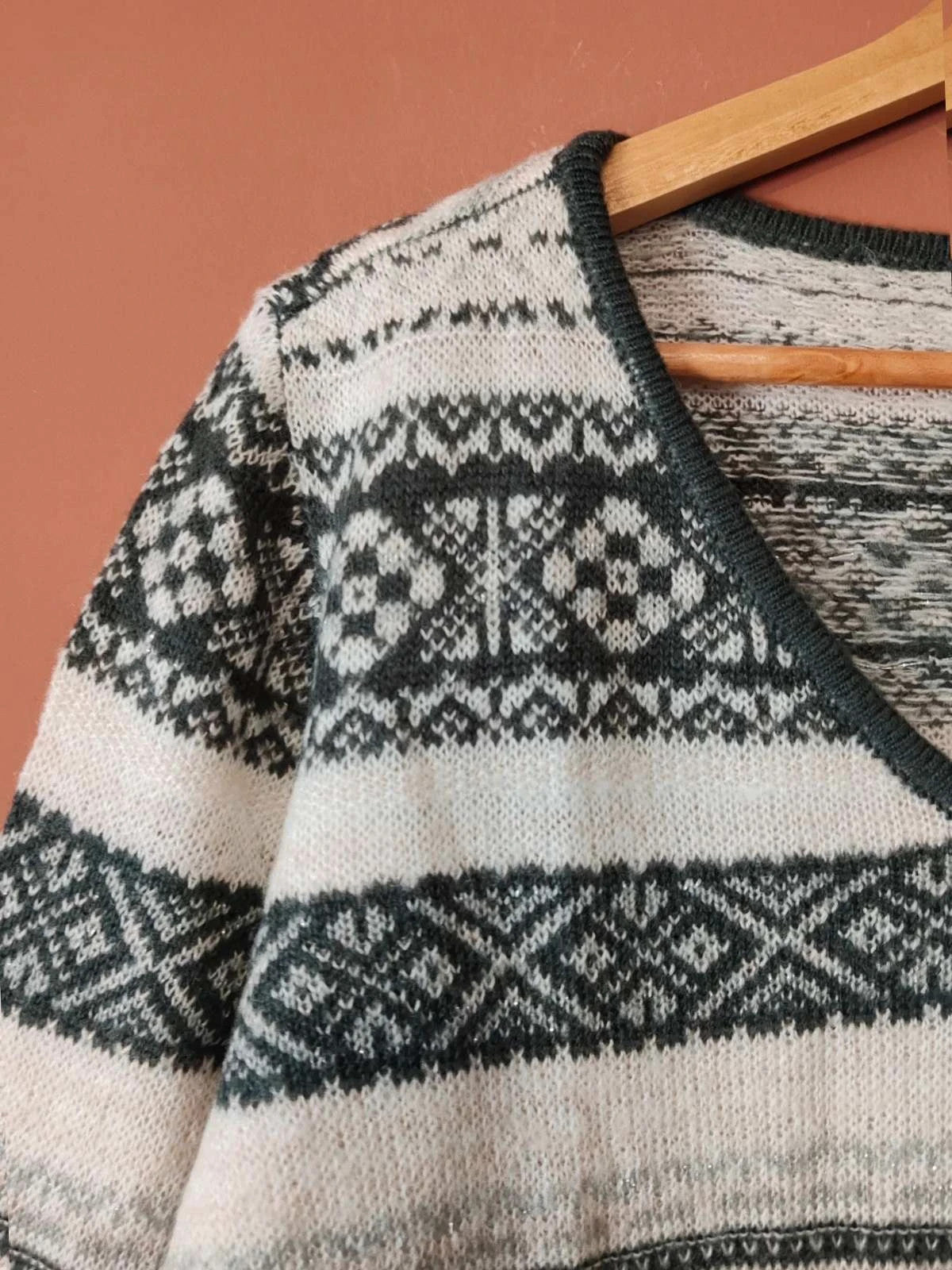 Pull jacquard taille M/L