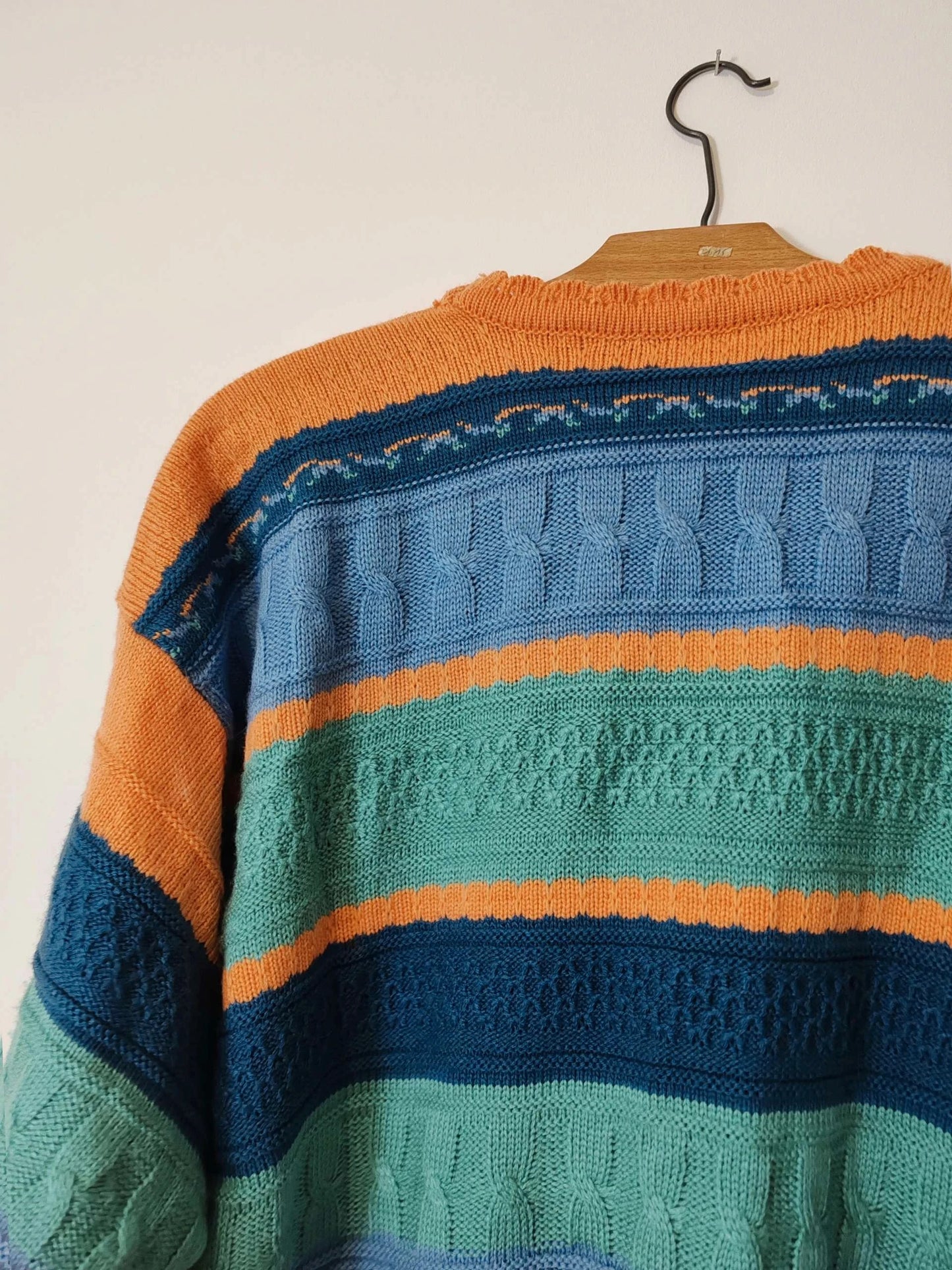 Pull coloré taille M/L
