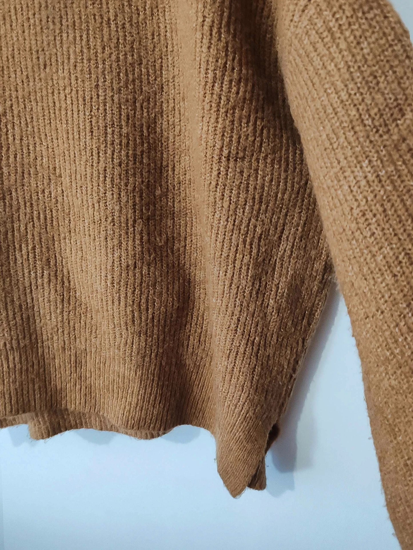 Pull col roulé camel