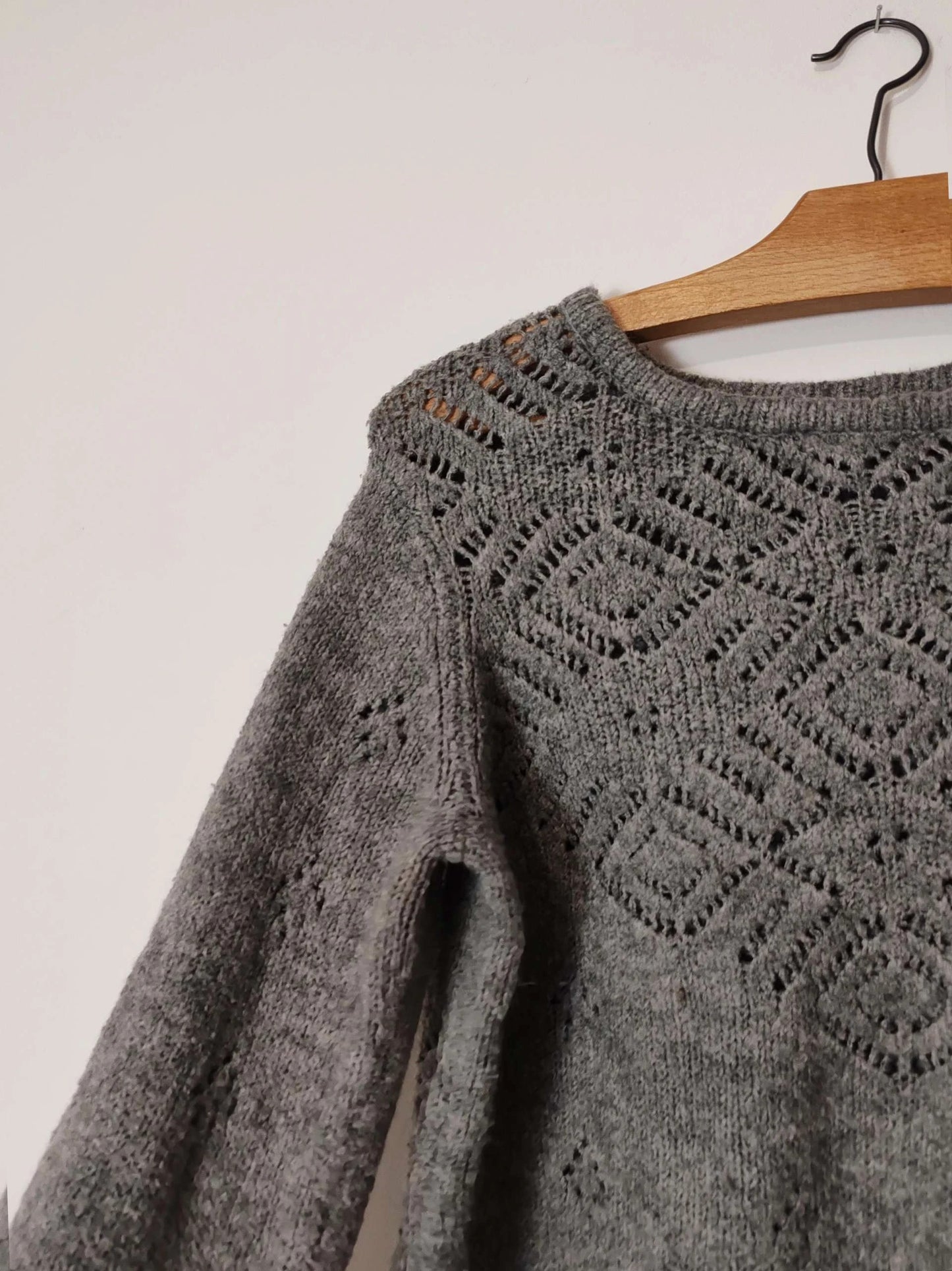 Pull gris ajouré taille S
