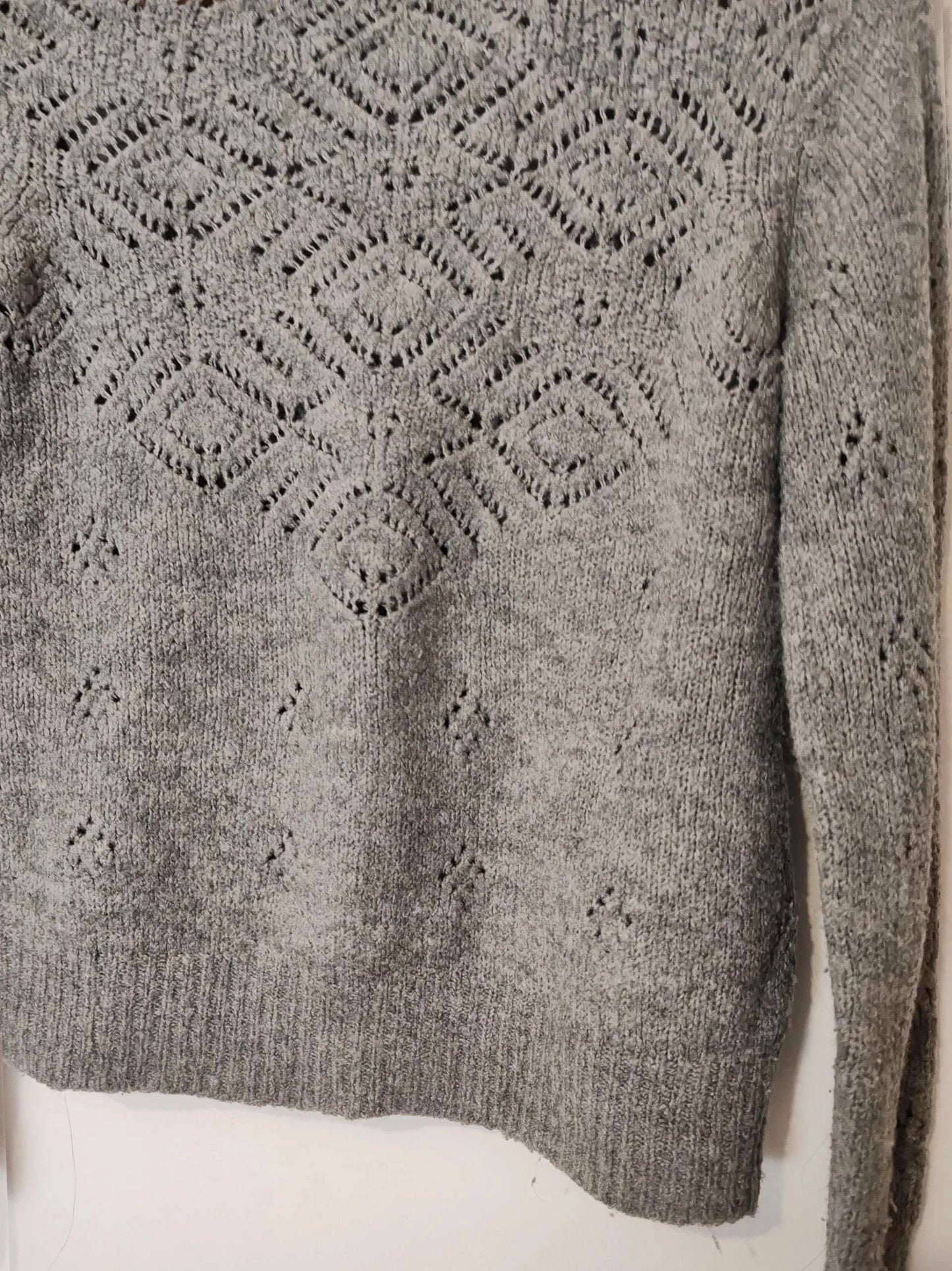 Pull gris ajouré taille S