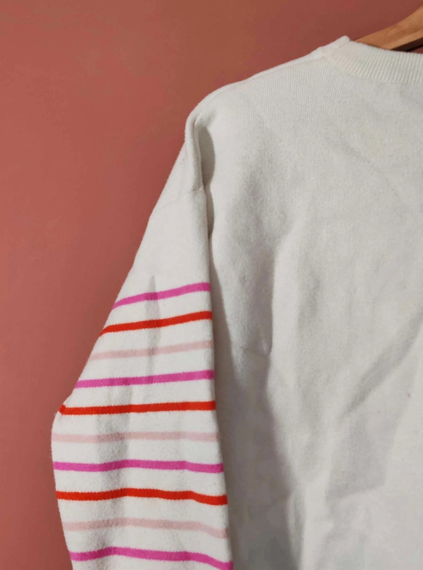 Pull coloré amour taille S