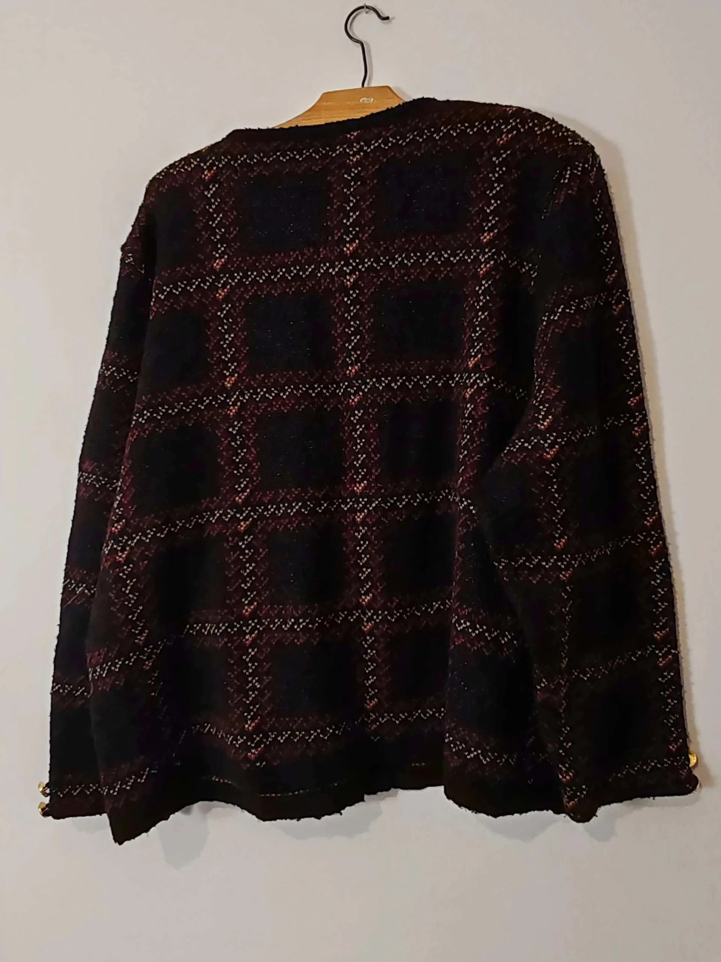 Cardigan rayé rouge et noir