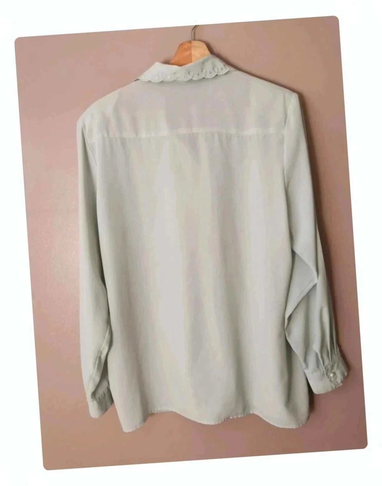 Chemise col brodé vert d'eau