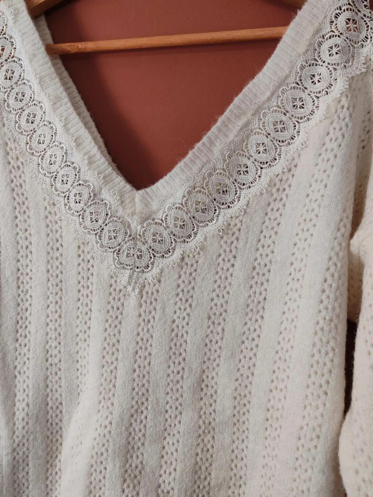 Pull dentelle blanc taille M/L