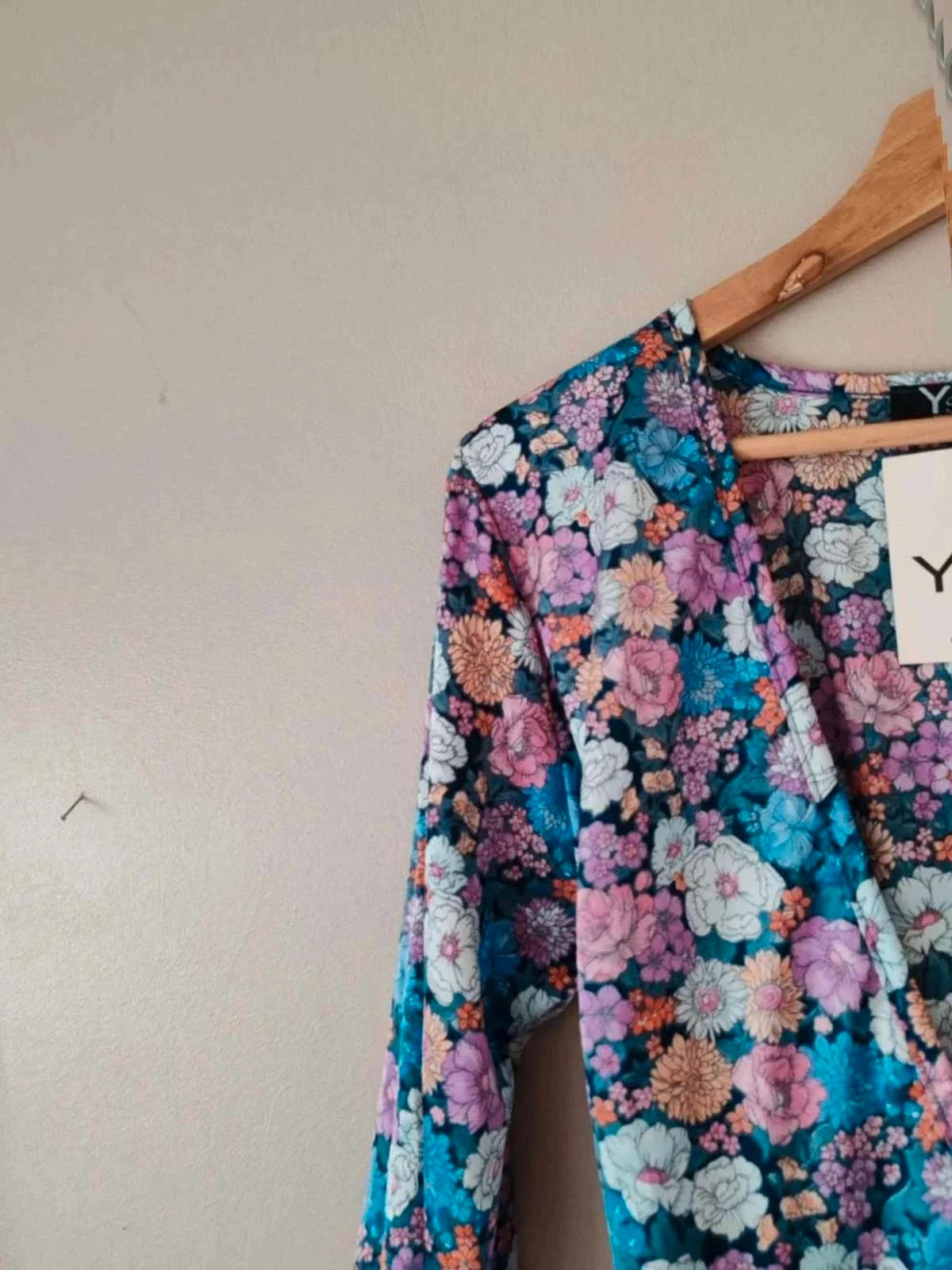 Robe croisée fleurie