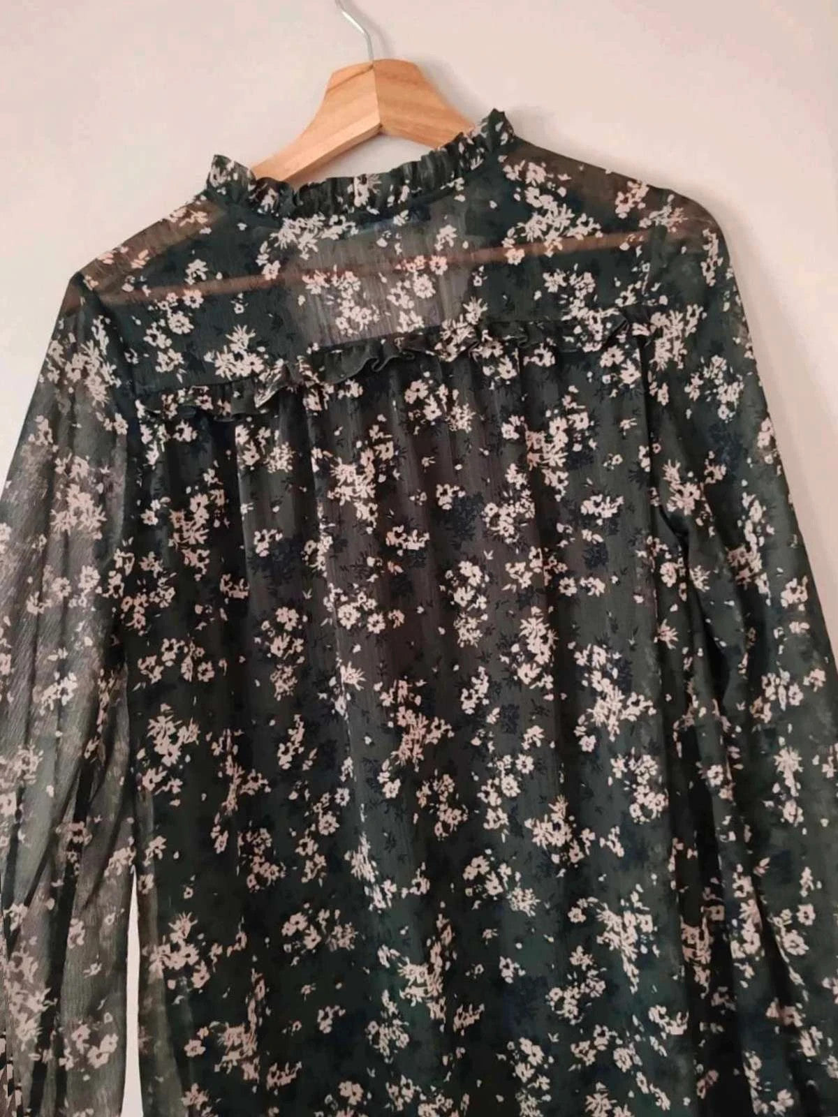 Robe fleurie Zara taille XS
