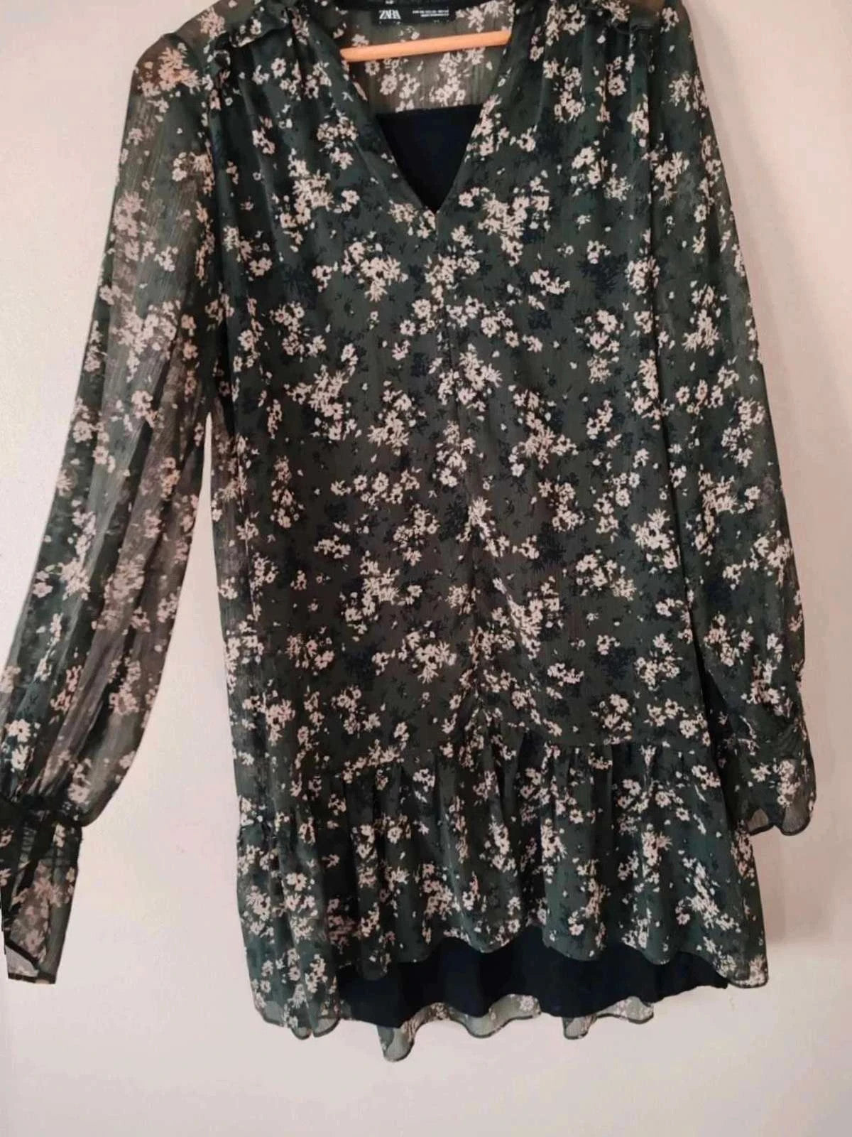 Robe fleurie Zara taille XS