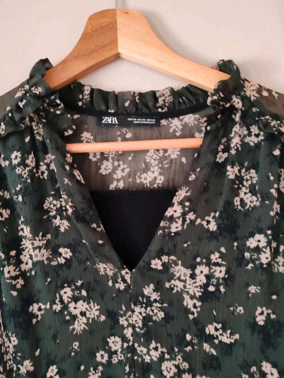 Robe fleurie Zara taille XS