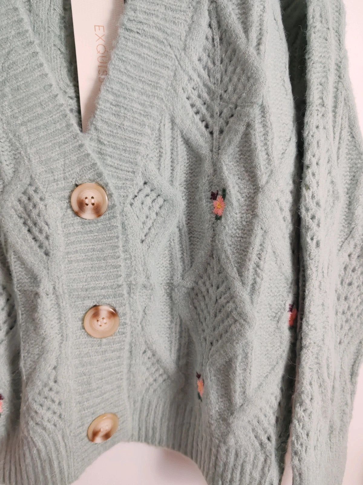 Cardigan broderies fleurs taille M/L