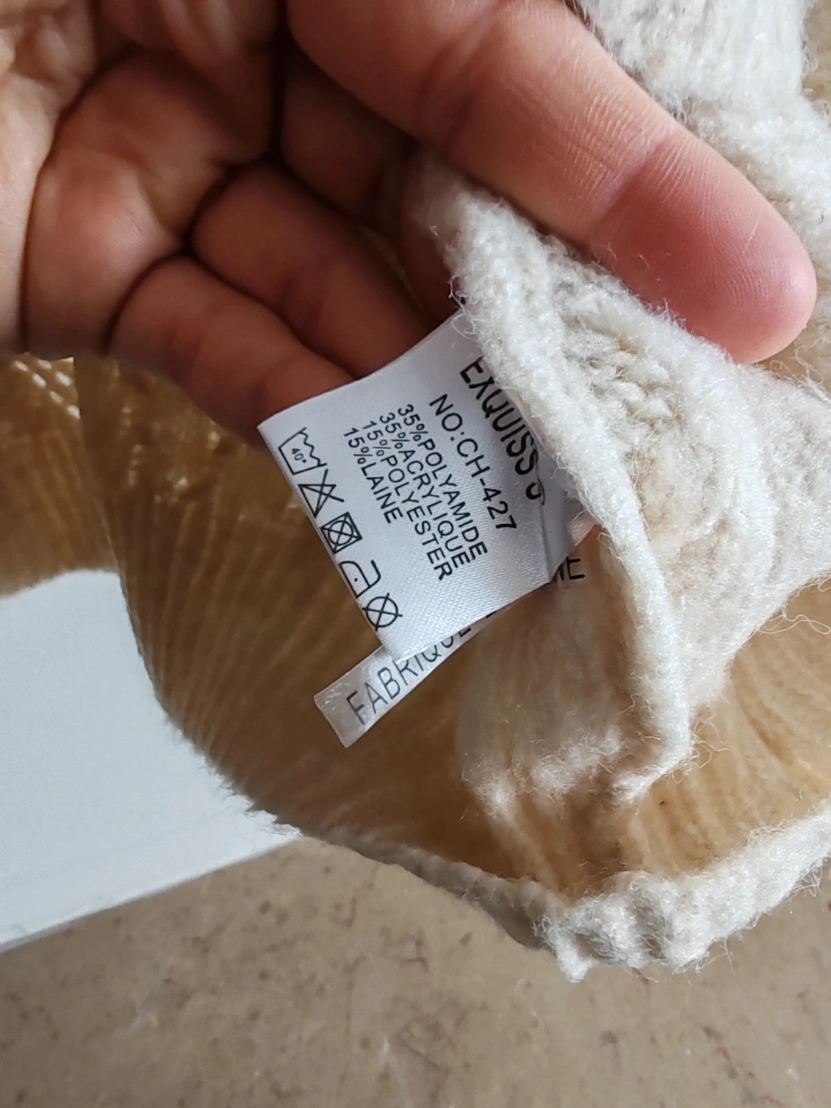 Cardigan broderies fleurs taille M/L