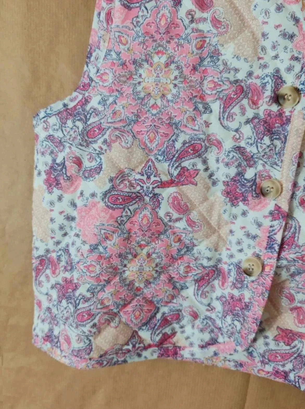 Veste sans manches fleuris