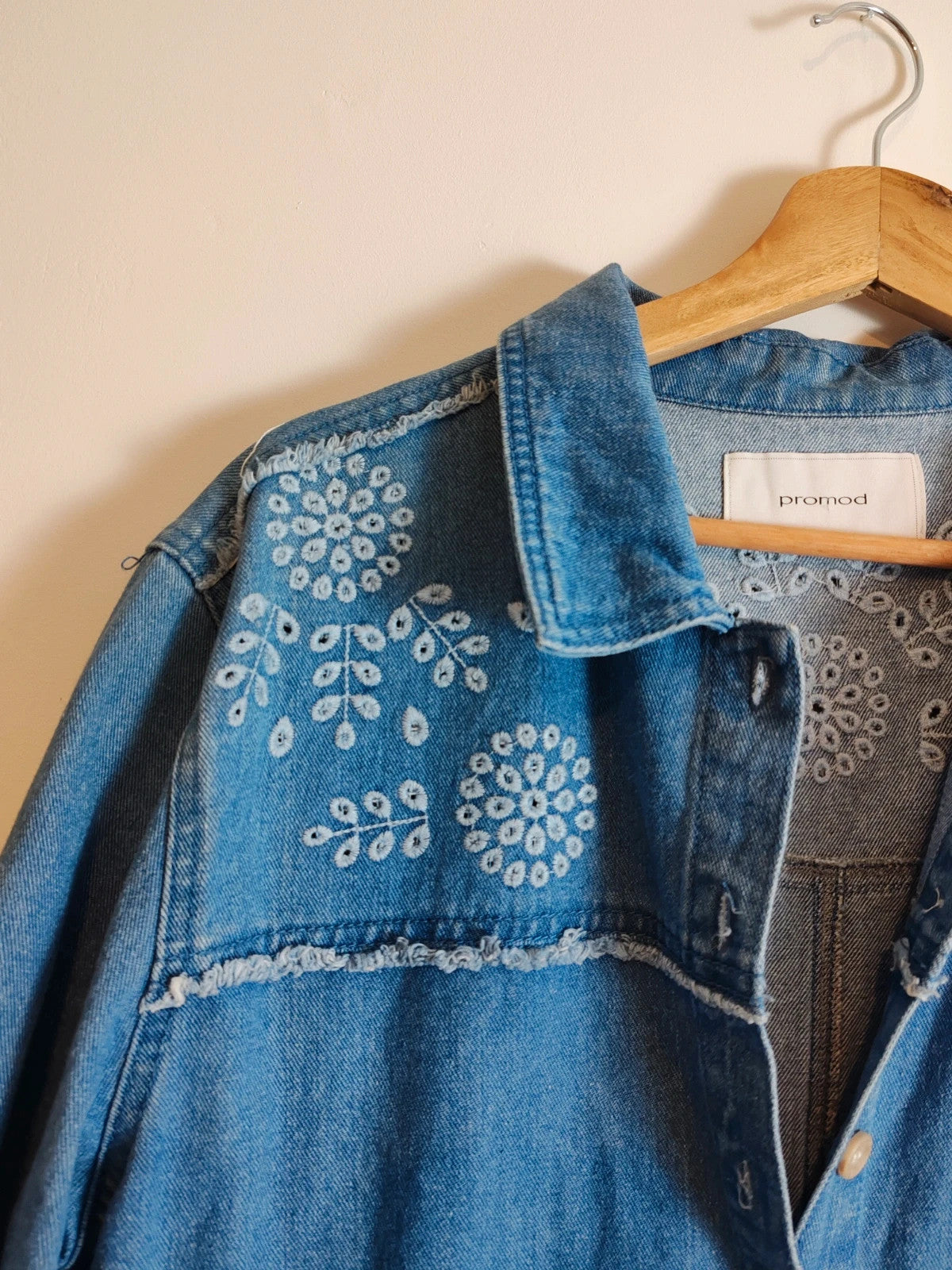 Surchemise veste jean brodée