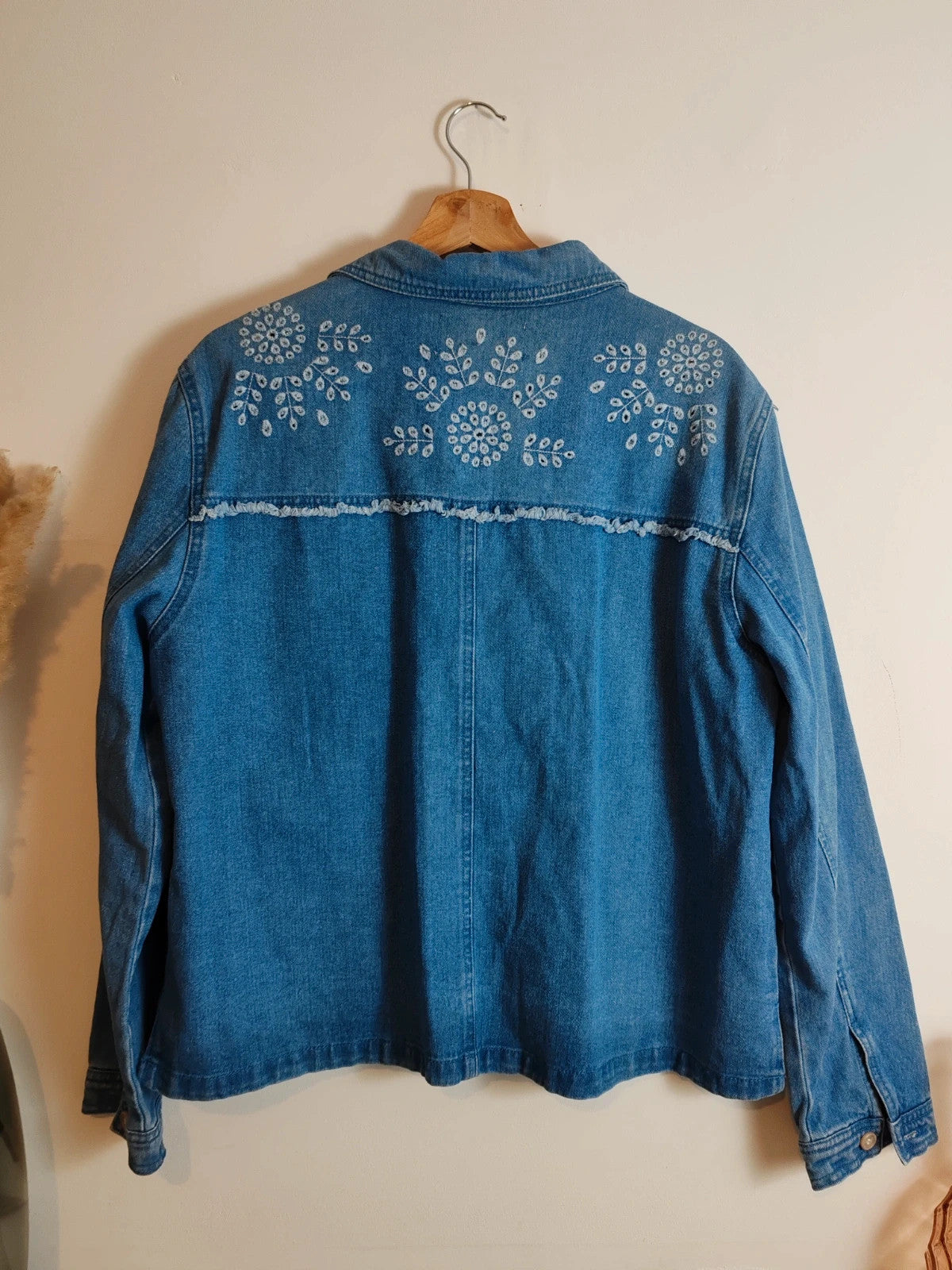 Surchemise veste jean brodée