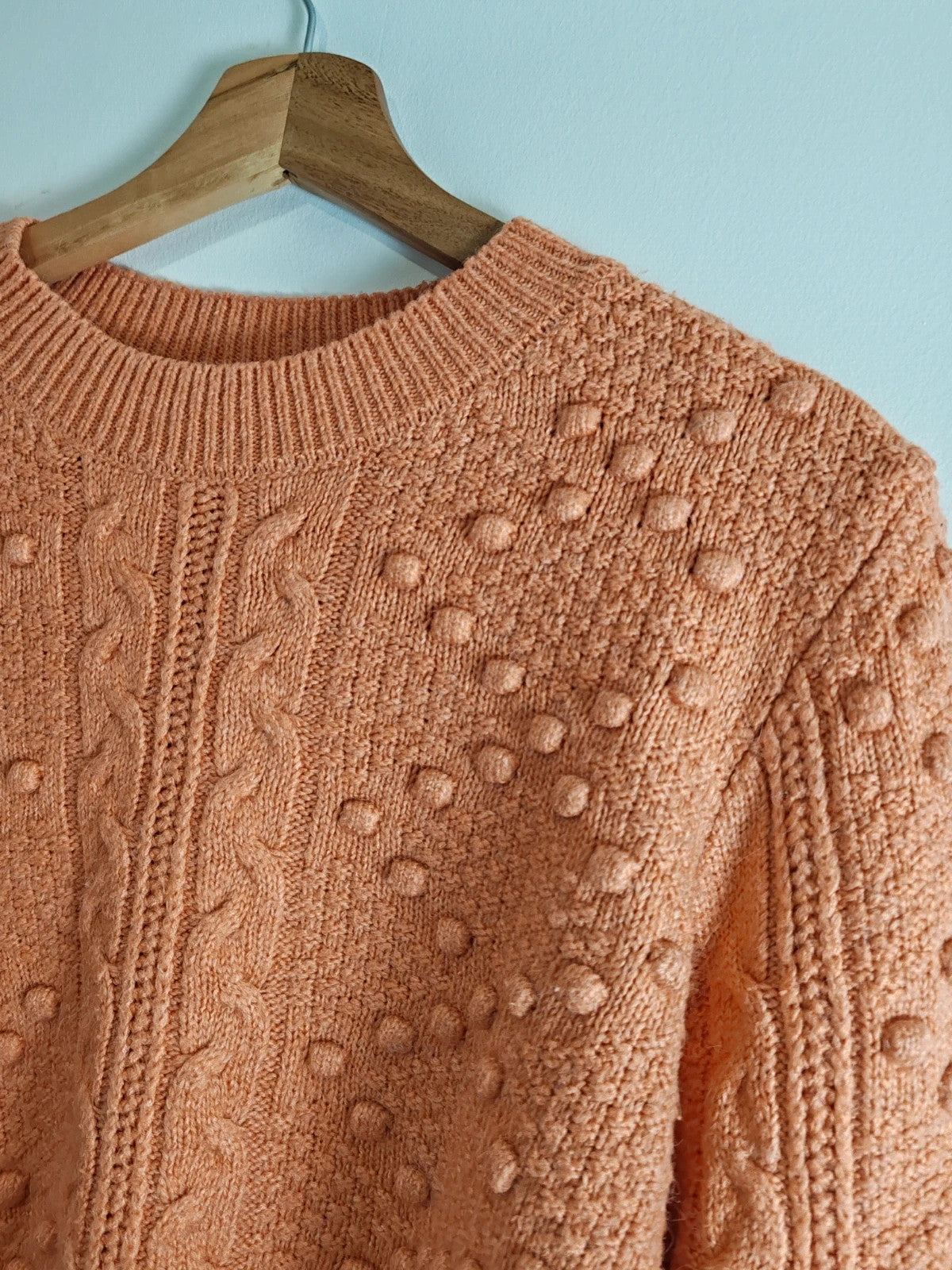 Pull pompons orange taille M