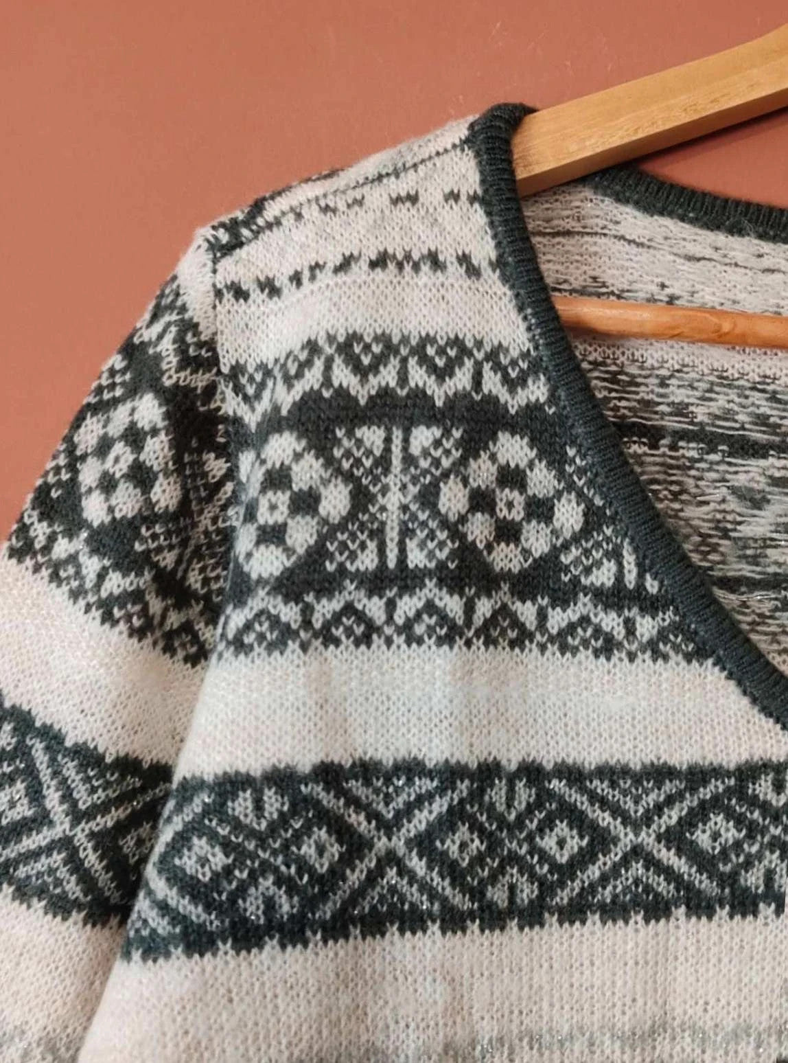 Pull jacquard taille M/L