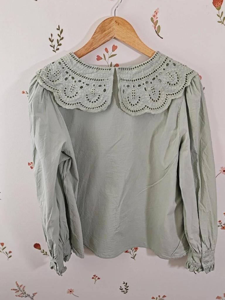 Blouse col claudine vert amande taille L/xl