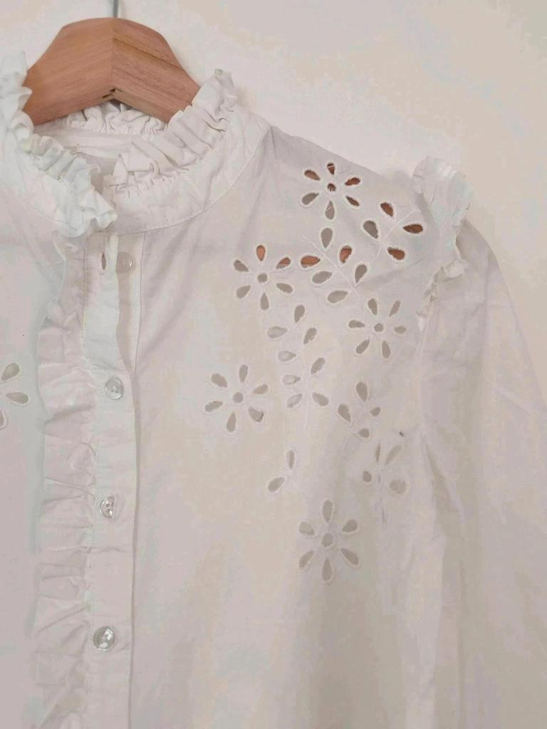 Blouse broderie anglaise taille Xs/s