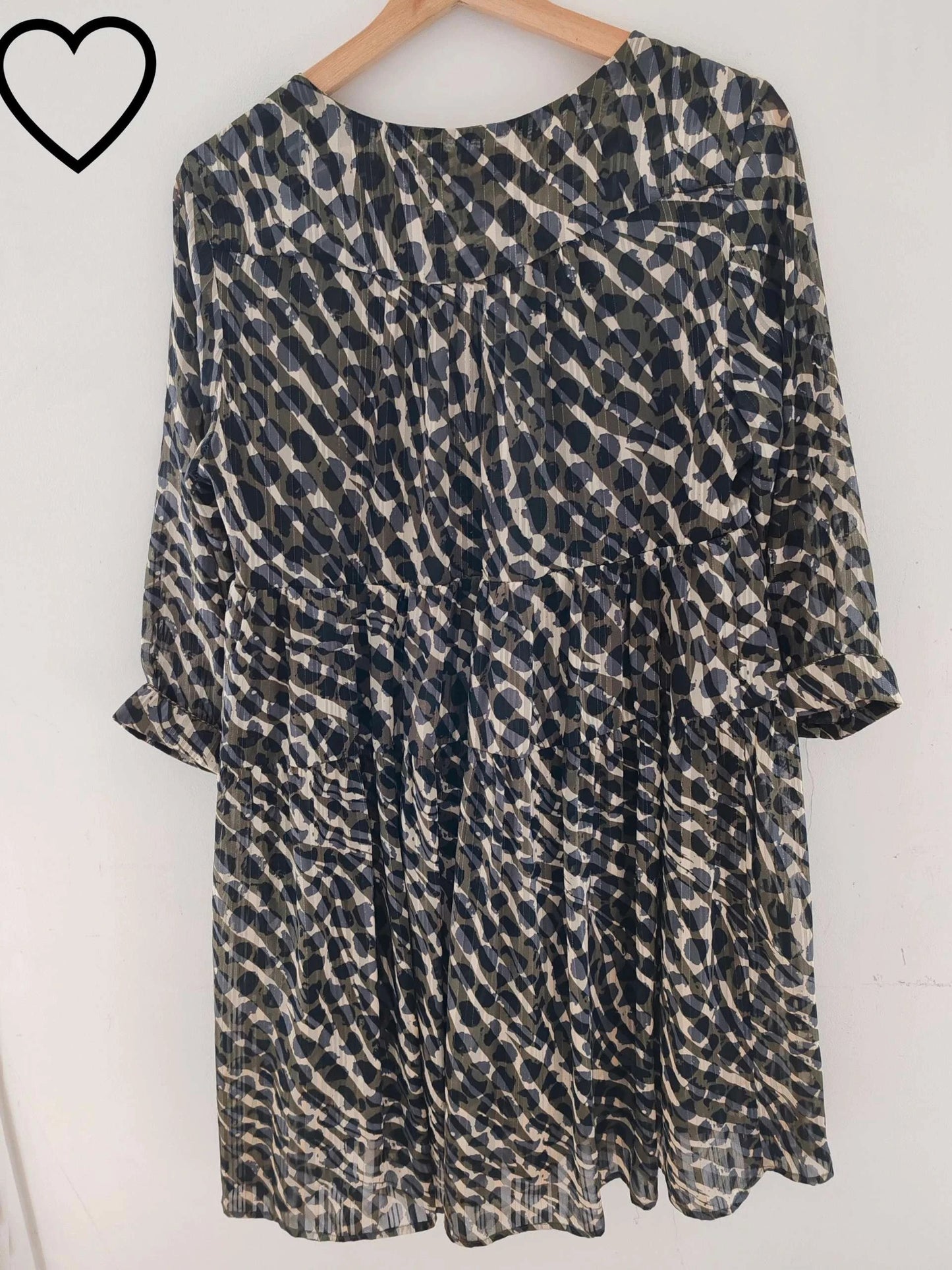 Robe  motif  gris taille  M