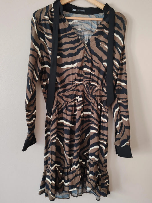 Robe zèbre Zara taille M