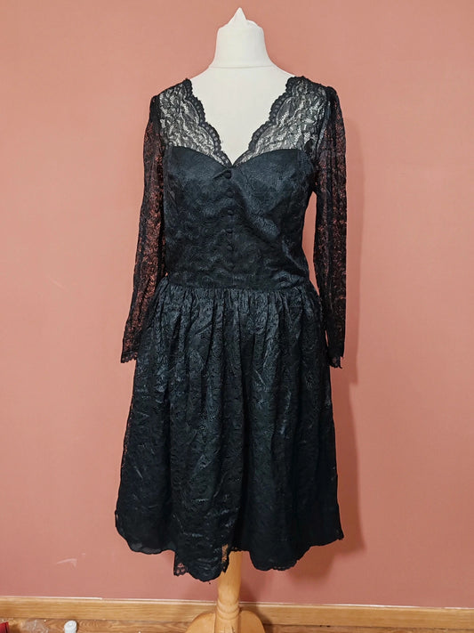 Robe dentelle noir taille 36