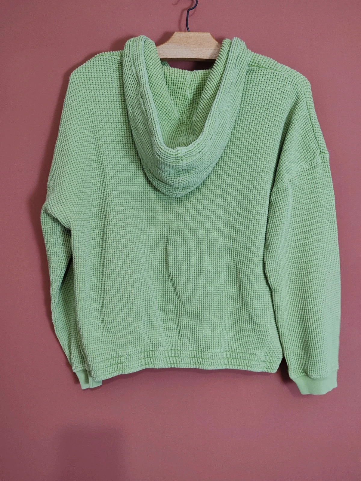 Sweat capuche vert nid d'abeille