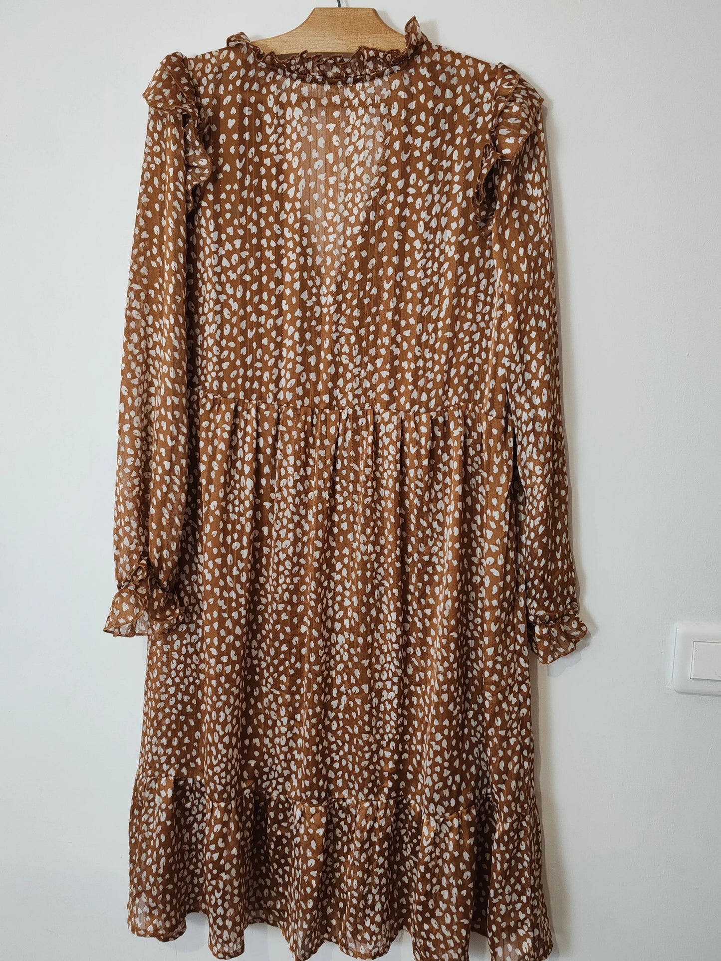 Robe marron tacheté