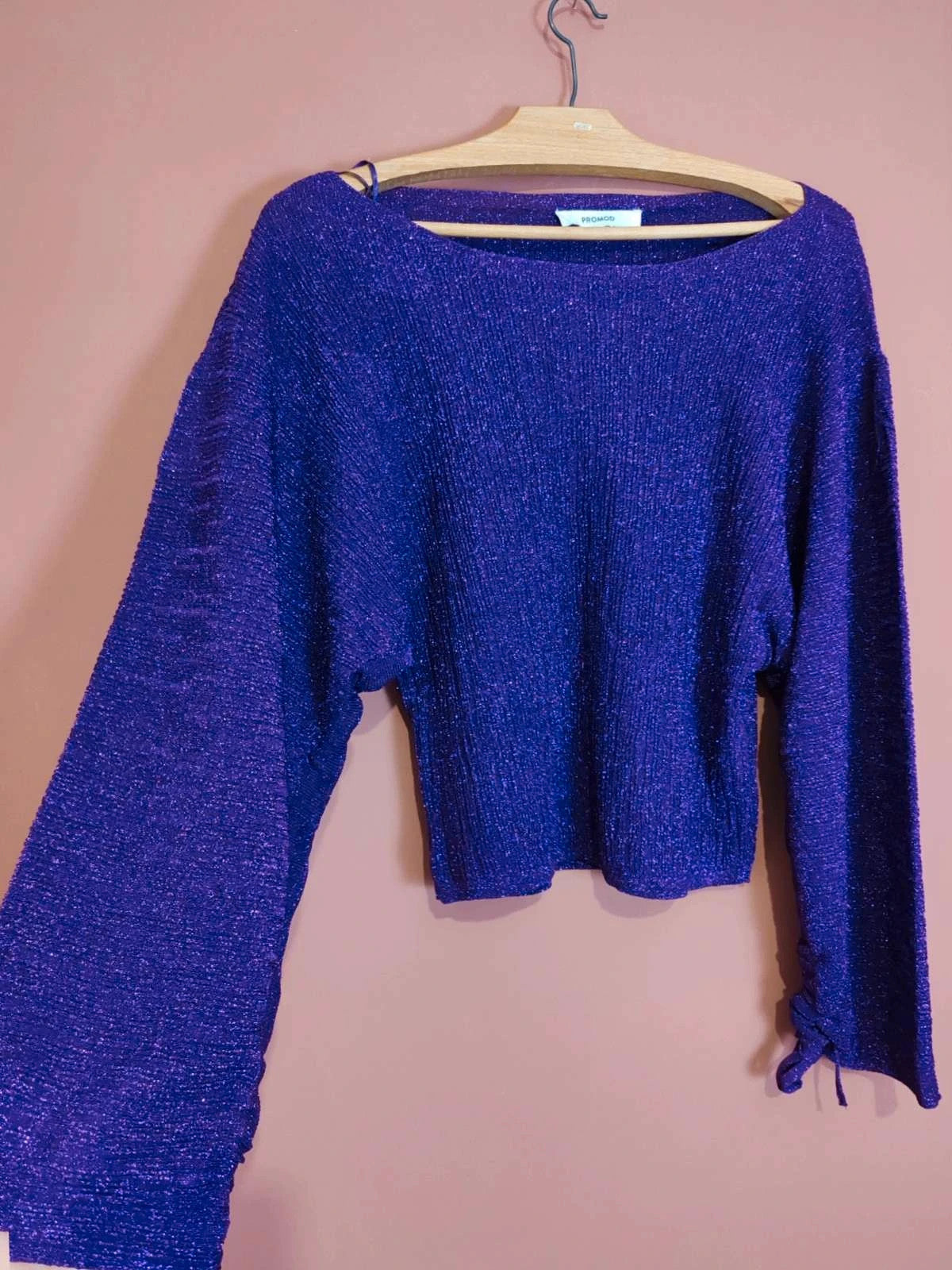 Pull violet  paillettes