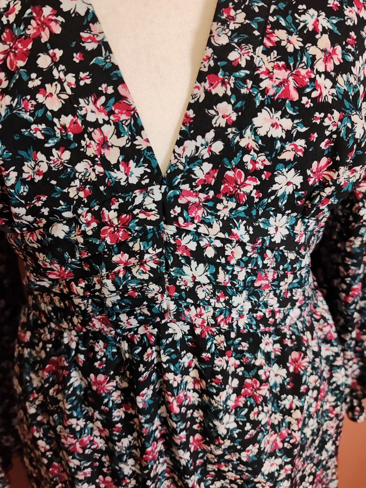 Robe cintrée florale taille S