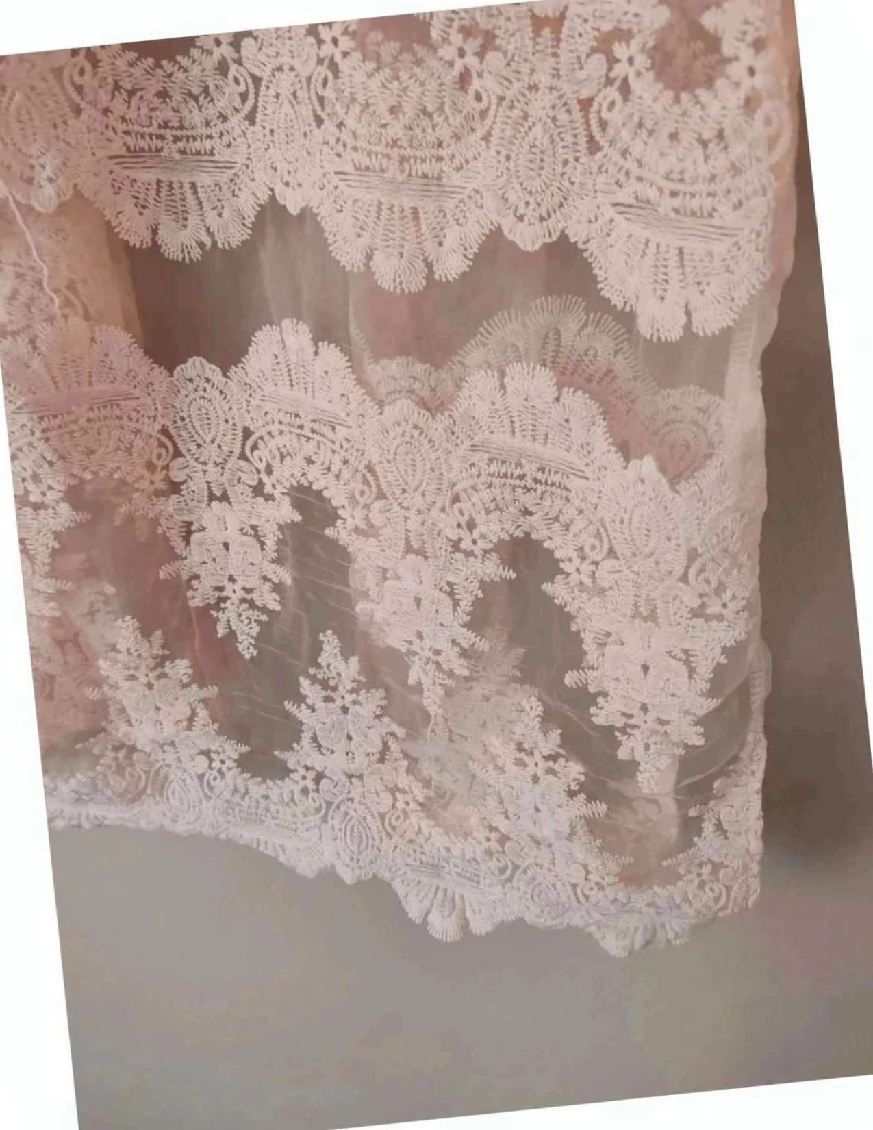 Kimono  broderie  dentelle