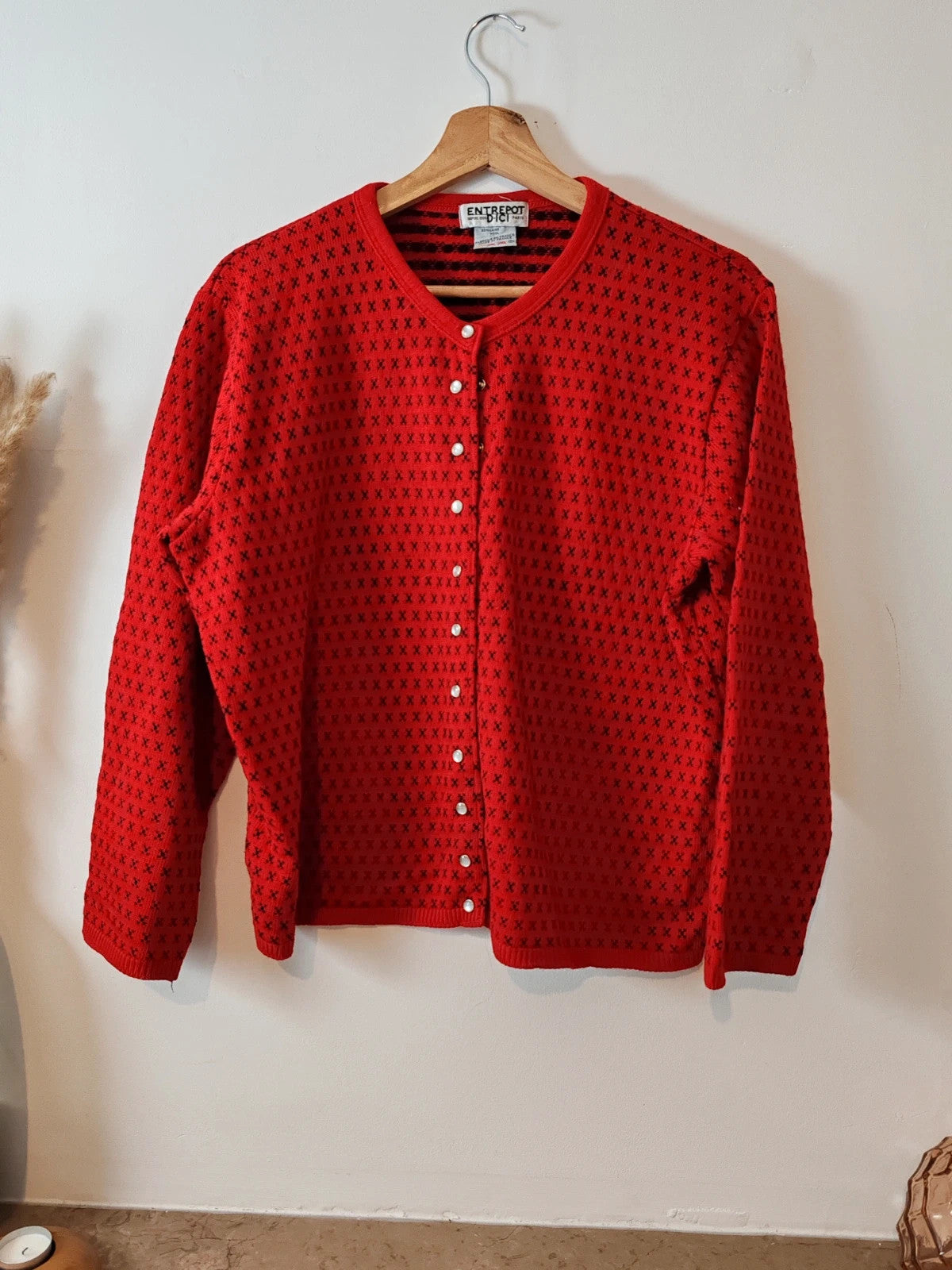 Cardigan motif rouge et noir taille M