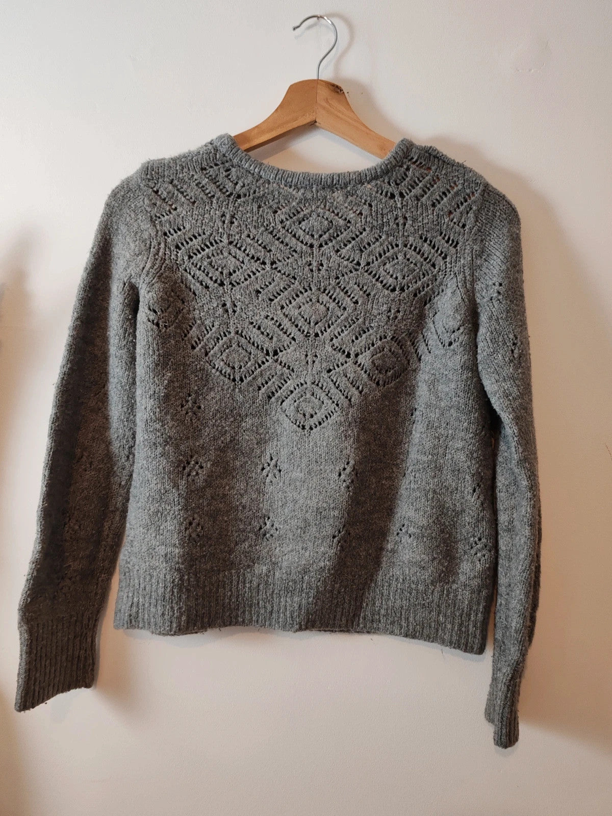 Pull gris ajouré taille S