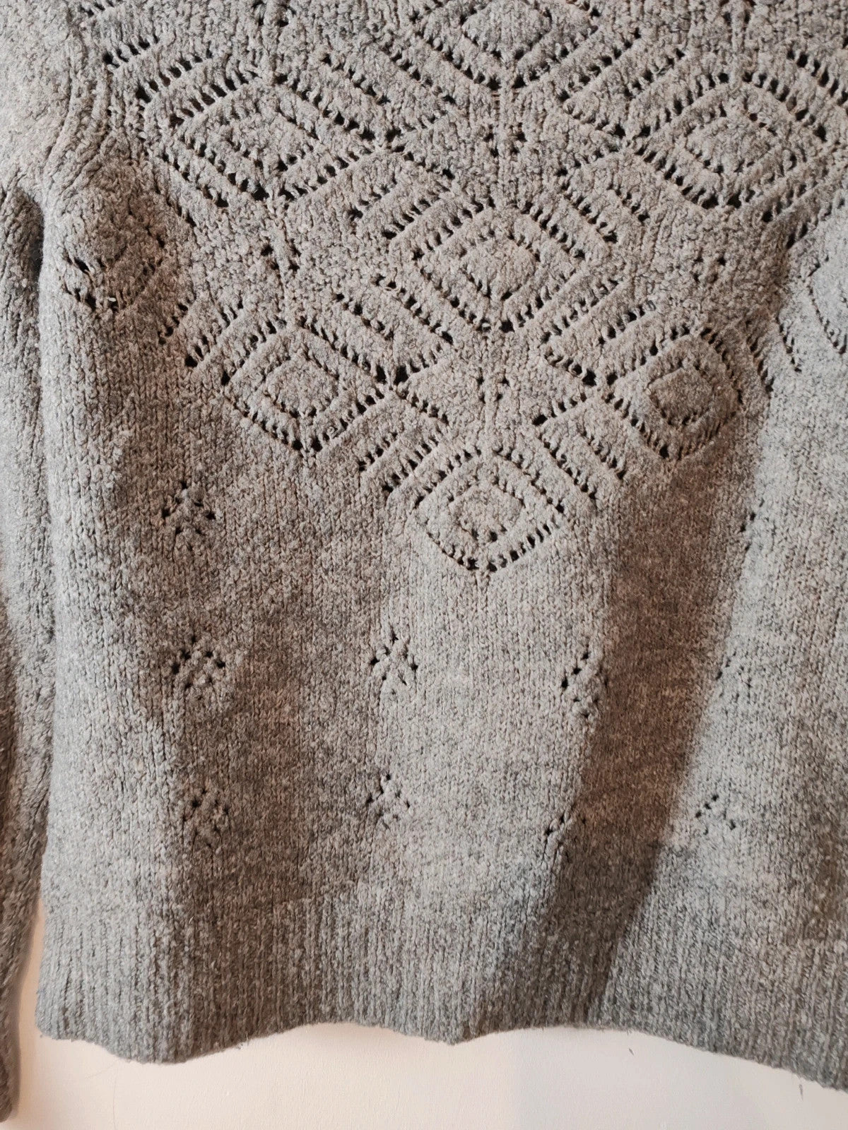 Pull gris ajouré taille S