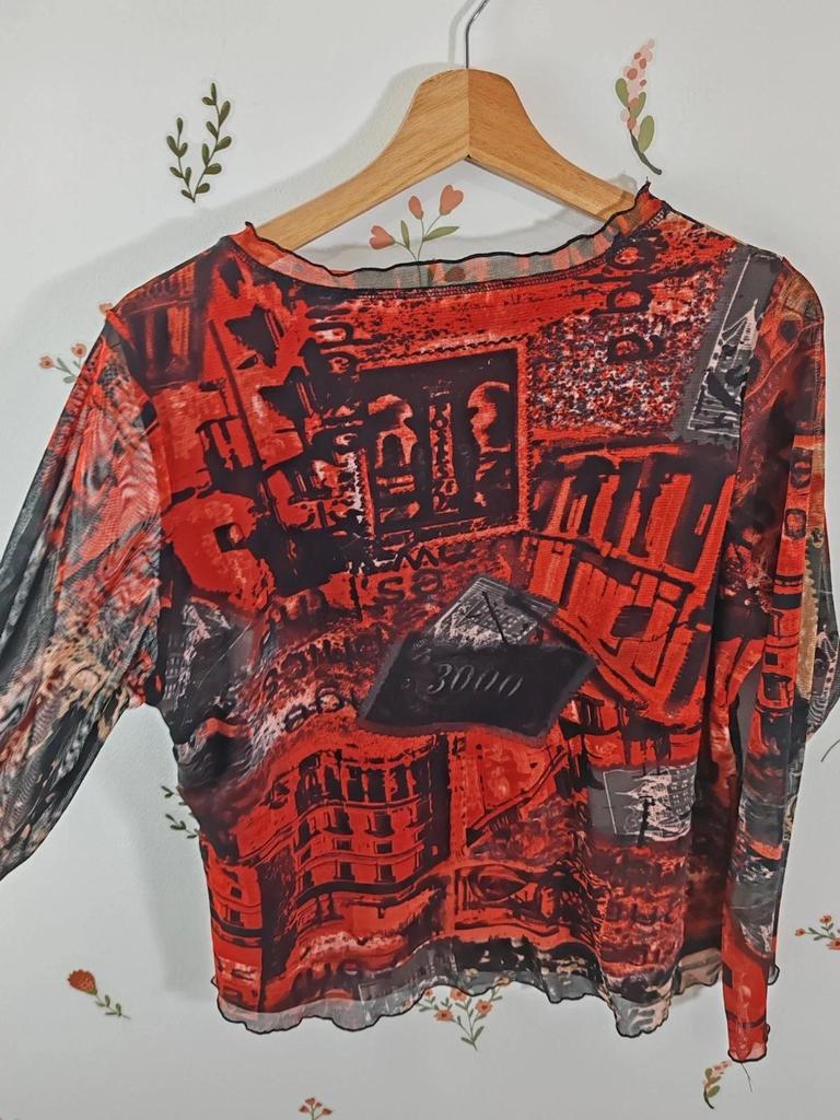 Top mesh noir et rouge taille L
