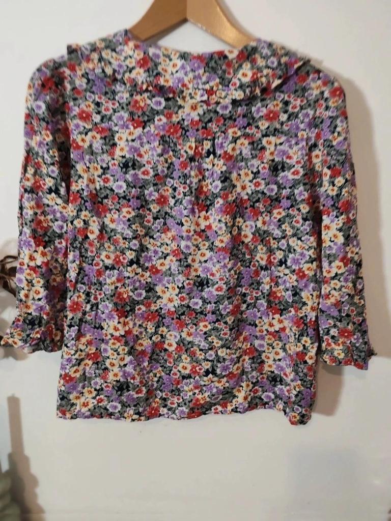 Blouse fleurie col claudine taille M/l
