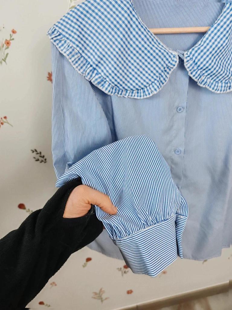 Blouse col claudine bleu taille M/l