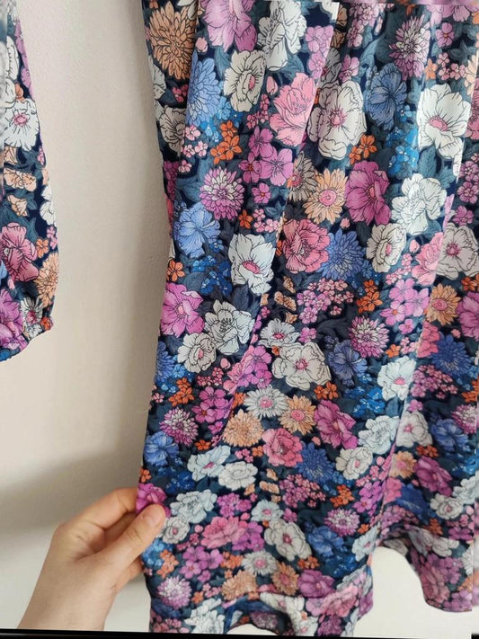 Robe croisée fleurie