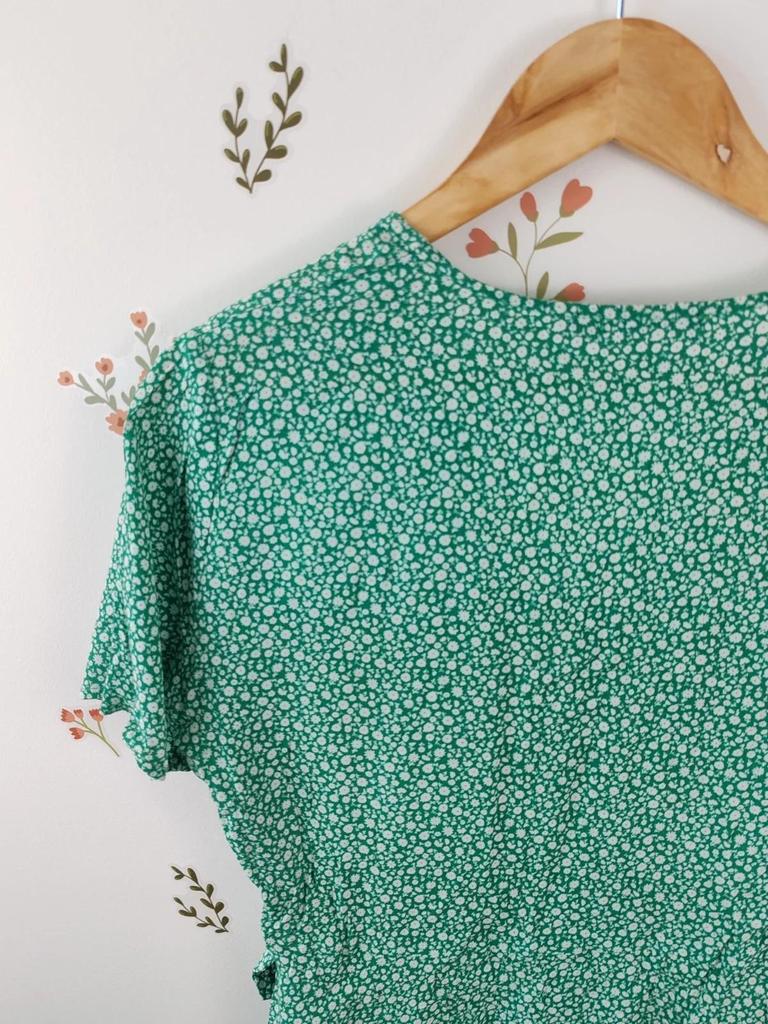 Robe courte verte taille 42